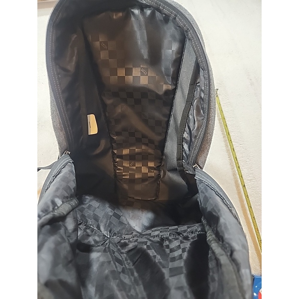 Vans Skater Off The Wall Backpack Gray And Black With Geometric Pocket Design - Picture 9 of 9